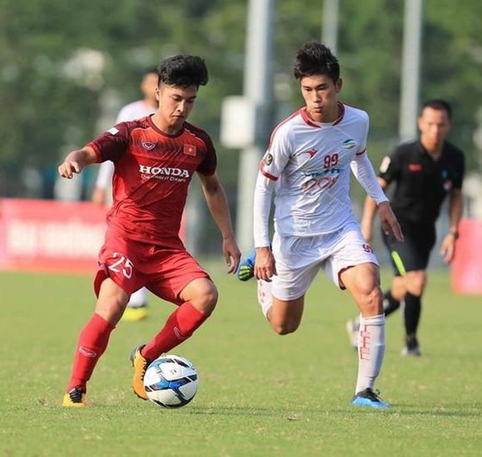 Martin Lo có tên ở hai đợt tập trung đầu tiên 