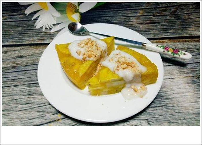  Thưởng thức bánh chuối hấp nước cốt dừa thơm ngon miễn chê (Ảnh: Cooky)