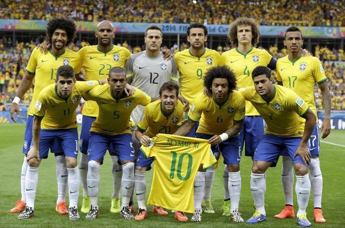 Ngay sau khi hình ảnh này diễn ra, Brazil thua Đức 1-7 tại bán kết World Cup 2014.