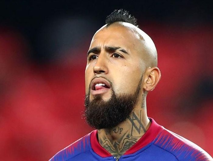  Để cân bằng đội hình và ngân sách của đội bóng, Barca cần bán bớt một số ngôi sao 