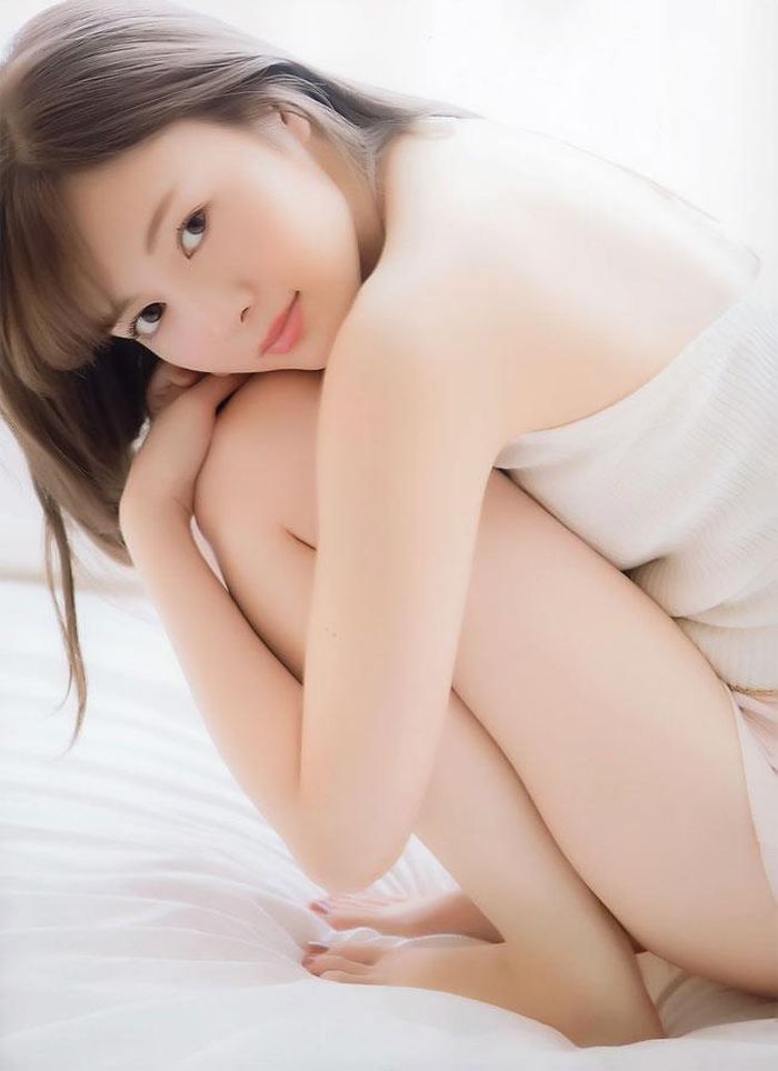 Nét đẹp trong sáng của cô gái 27 tuổi được nhiều người yêu thích. Đầu năm 2019, Mai đứng đầu danh sách bình chọn nữ nghệ sĩ có gương mặt xinh đẹp nhất do chương trình radio Recommend công bố.