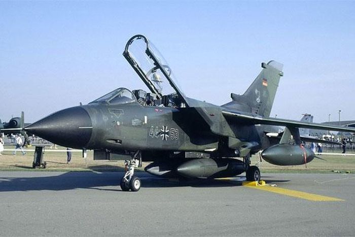 Lý giải cho điều này, các tướng lĩnh của lực lượng Luftwaffe biện minh rằng số lượng giờ bay của các phi công không đạt yêu cầu là do phần lớn các máy bay Không quân Đức đang trong tình trạng bảo dưỡng. Nguồn ảnh: Pinterest.