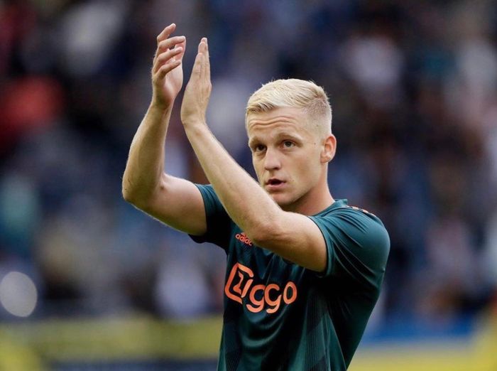 Real Madrid chuẩn bị đón Van de Beek