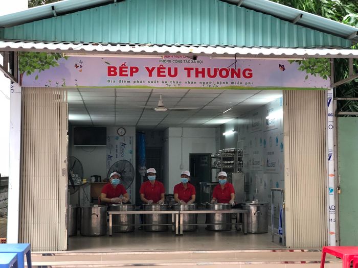 Bếp yêu thương dự kiến phục vụ khoảng 4500 suất ăn miễn phí.
