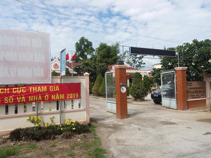 UBND xã Trung Hòa