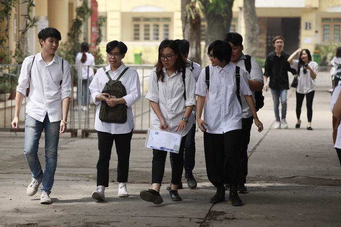 Thí sinh trúng tuyển phải xác nhận nhập học trong thời gian quy định. 