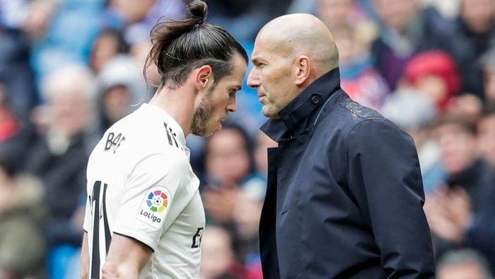 Bale được cảnh báo nếu ở lại Real Madrid đấu Zidane chỉ có thiệt, tốt nhất nên ra đi