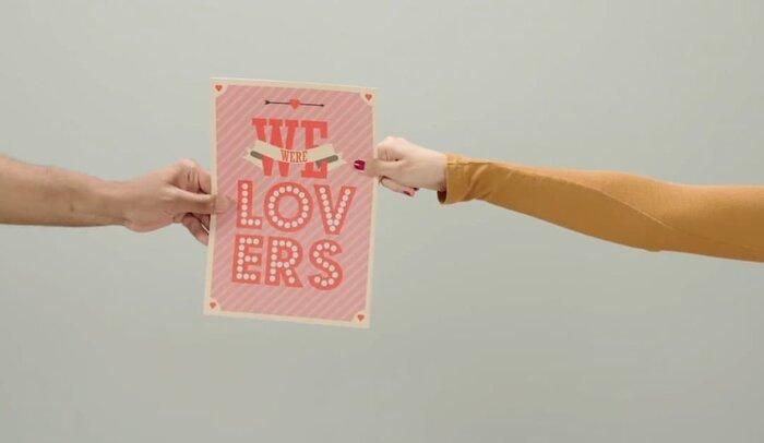 Hình ảnh khiến nhiều người liên tưởng đến album Lover sắp ra mắt của Taylor Swift.