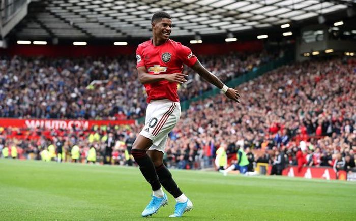 Marcus Rashford lập cú đúp trong trận.