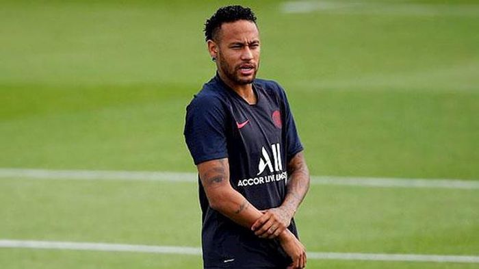 PSG liên tục có những đòi hỏi quá đáng trong vụ Neymar