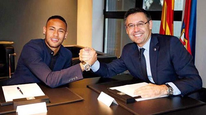 Chủ tịch Bartomeu của Barca đã hẹn gặp Neymar tại Anh