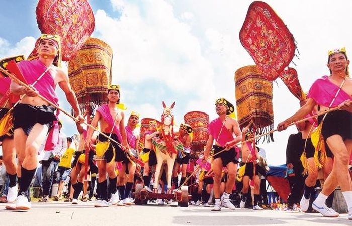 Lễ hội tại Đền Sóc, Hà Nội