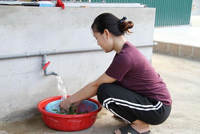 Người dân xã Đông Sang đã được sử dụng nguồn nước hợp vệ sinh.