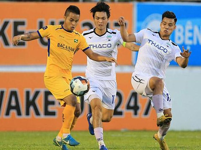 HAGL của Tuấn Anh và Văn Thanh rất có duyên với SLNA. Ảnh: VPF