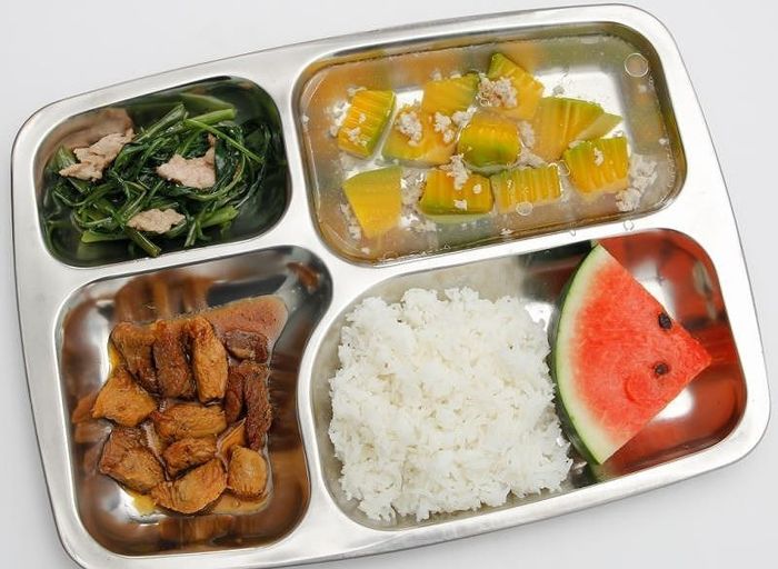 Phần ăn dinh dưỡng từ phần mềm được áp dụng tại Trường Tiểu học Chu Văn An, Hà Nội