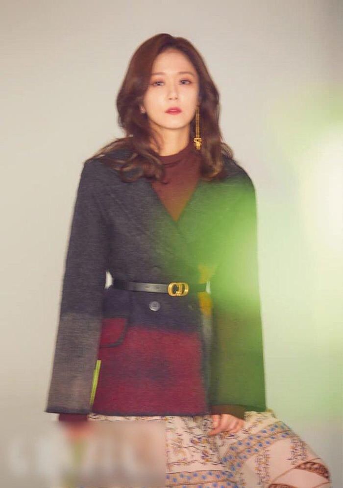 Hầu như vẫn chưa có dấu hiệu lão hóa trên làn da của Jang Nara.