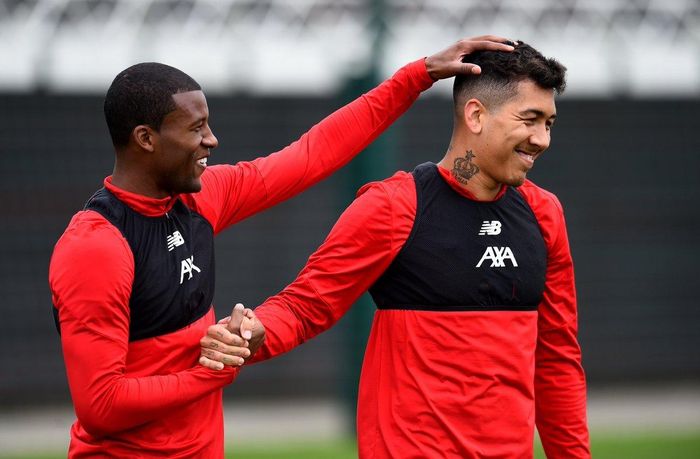 Dàn sao Liverpool thoải mái trước cuộc chạm trán
