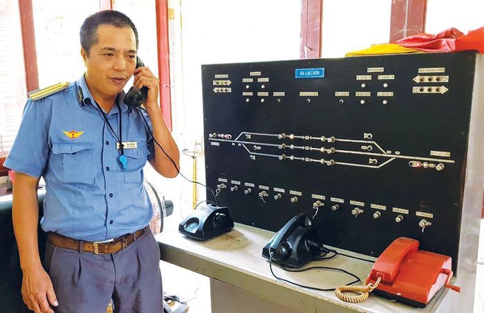 Hệ thống thông tin toàn tuyến của tàu hỏa cũng tuổi 30