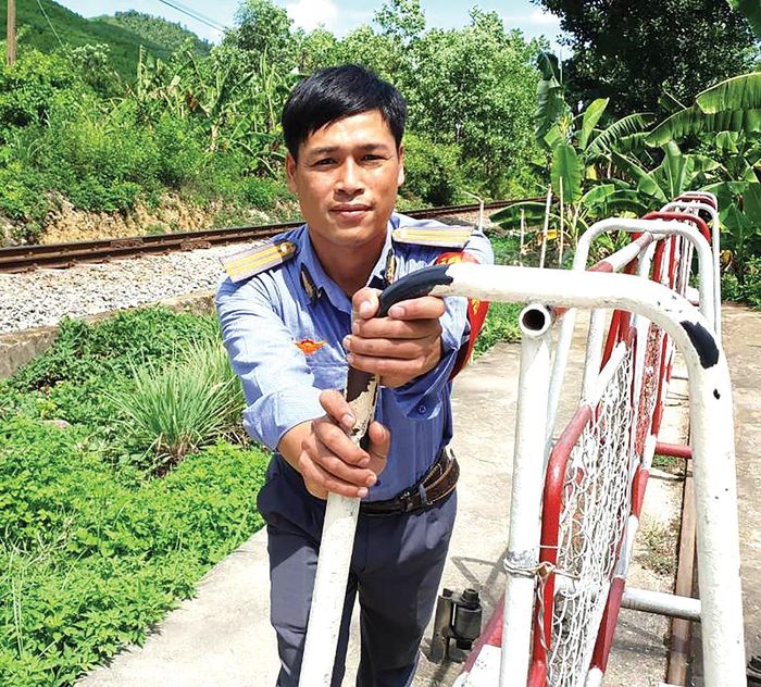 Gác chắn phải đẩy như trăm năm trước