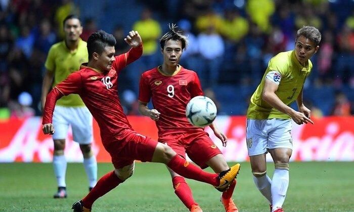 Tuyển Việt Nam và Thái Lan không còn nghĩ về sân chơi khu vực, cả hai muốn ra biển lớn.