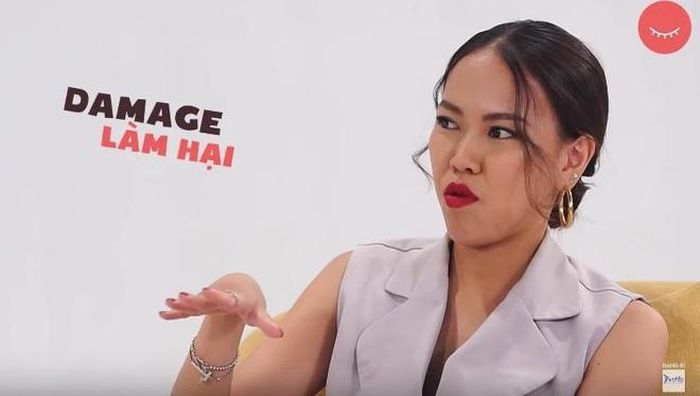 Cô gái bất ngờ bị "ném đá" sau khi tham gia talkshow. Ảnh chụp màn hình.