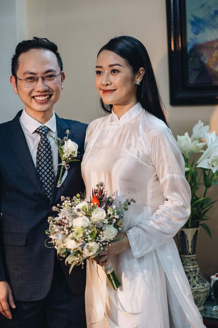 Nữ MC cho biết chồng cô dành nhiều thời gian để chăm sóc, giúp vợ làm việc nhà.