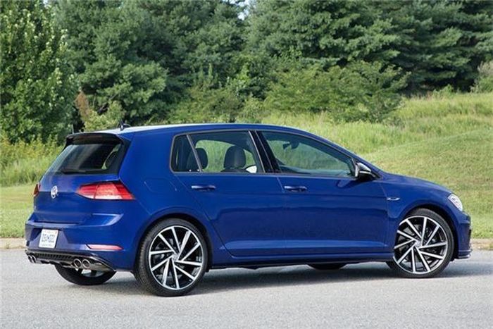 Volkswagen Golf R. (Ảnh: Autotrader)