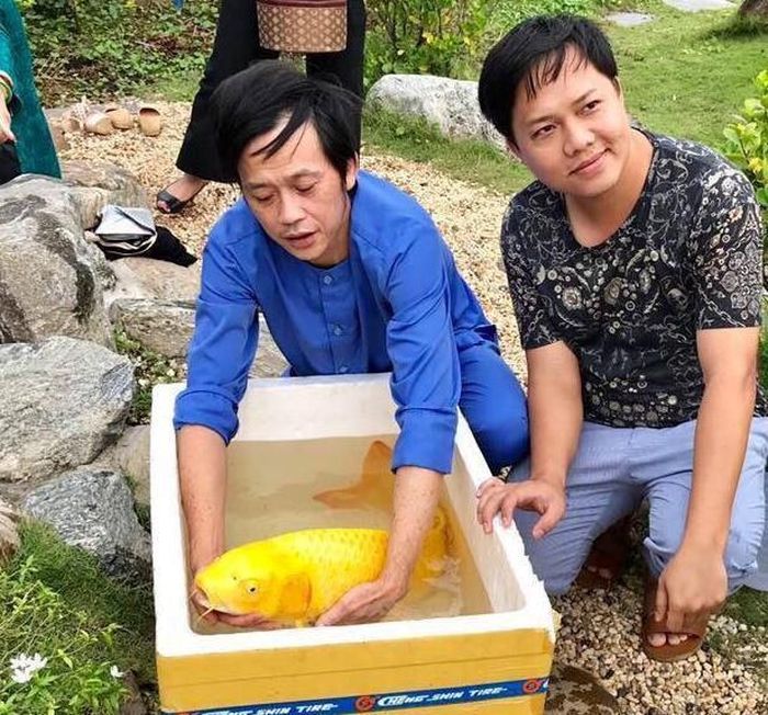 Hoài Linh thích nuôi cá và đặt tên theo các nghệ sĩ.