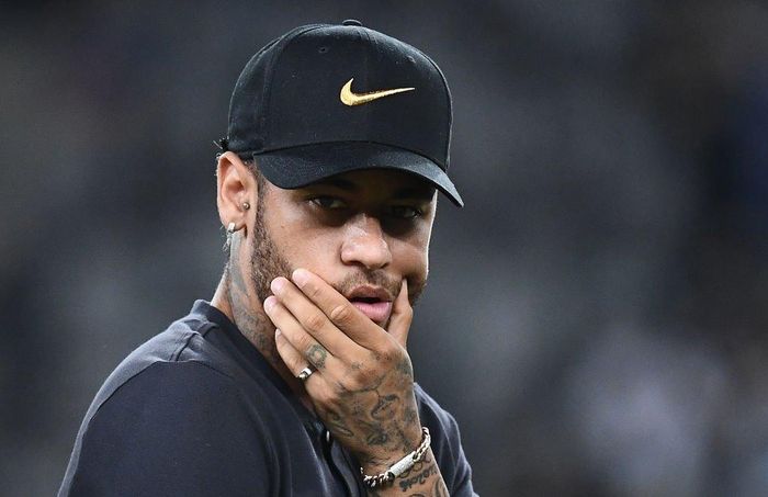 Barca có thể phải từ bỏ mục tiêu Neymar
