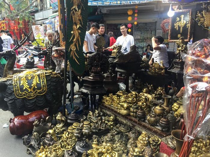 Dù sở hữu đội ngũ thợ giỏi nhưng các làng nghề có nguy cơ biến thành công xưởng làm thuê