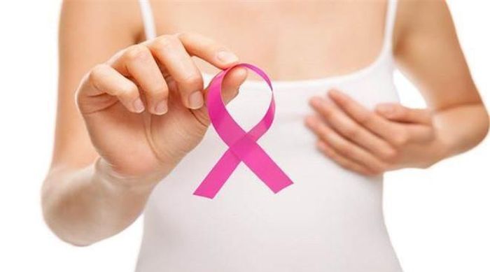 Loại sừng động vật thường bị hiểu sai có thể chữa ung thư là sừng tê giác.
