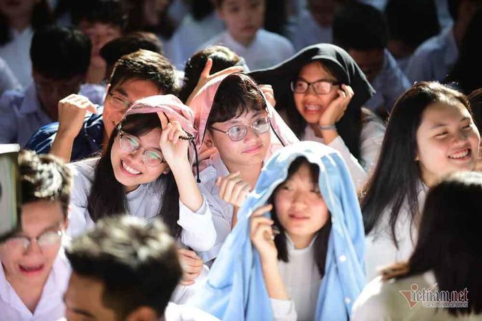  Nữ sinh Trường THPT Lê Quý Đôn, TP.HCM. Ảnh: Thanh Tùng