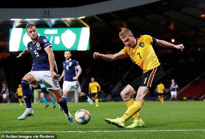 De Bruyne có trận đấu chói sáng khi đóng góp 3 pha kiến tạo