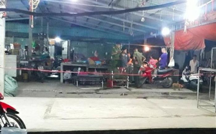 Công an khám nghiệm hiện trường để làm rõ nguyên nhân