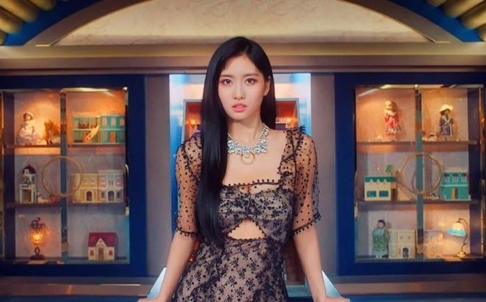 Hình ảnh mới nhất của Momo (Twice)