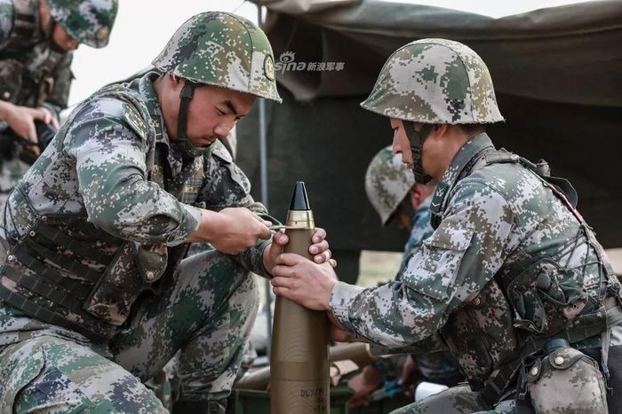 Đạn pháo 122mm cho tầm bắn xa nhất 21km là loại đạn RAP. Hiện tại loại pháo này vẫn còn được sử dụng tại hơn 60 quốc gia và vùng lãnh thổ trên thế giới. Nguồn ảnh: Sina.