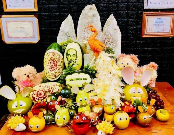 Các mâm cỗ dao động từ 3 - 15 triệu đồng.