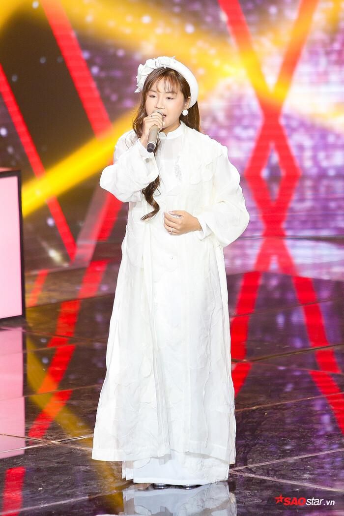 Khánh An đội Lưu Thiên Hương - ALi Hoàng Dương.