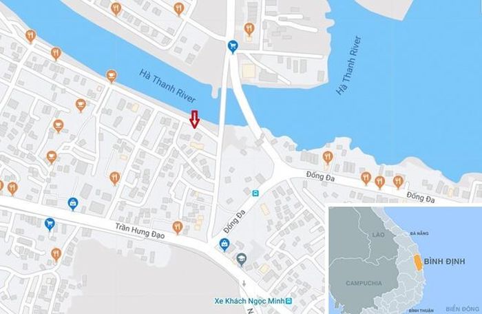 Đường Hoa Lư nối dài (mũi tên đỏ), gần nơi bé trai bị rơi xuống cống. Ảnh: Google Maps.