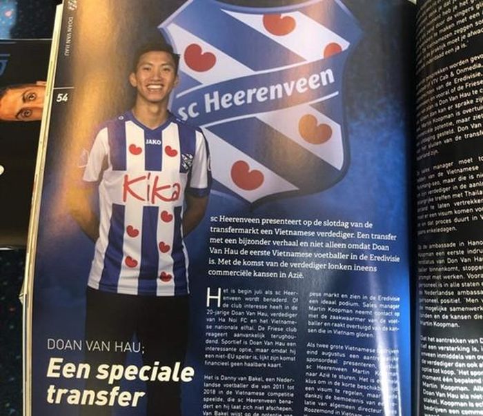  Anh được giới thiệu ở trang 54 của quyển tạp chí SC Heerenveen 