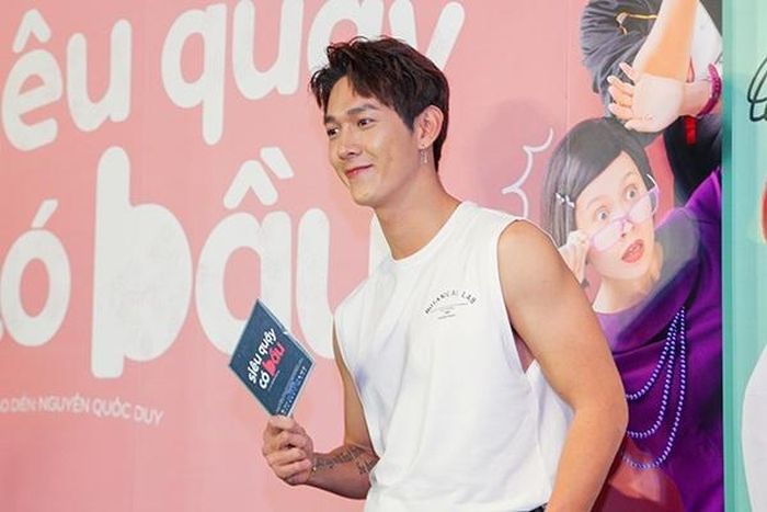Diễn viên Song Luân năng động với thời trang thể thao. Thời gian qua, anh gây chú ý với vai trò host trong gameshow "Cuộc đua kỳ thú".