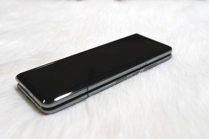 Dù chỉ vừa về đến Việt Nam, máy đã được bán ngay tức khắc với giá 70 triệu đồng. 