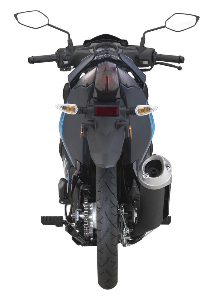 Yamaha LC135 SE vẫn trang bị động cơ xy-lanh đơn, 134 cc, SOHC, làm mát bằng dung dịch, cho công suất 12 mã lực tại 8.500 vòng/phút và mô-men xoắn 11,79 Nm tại 5.000 vòng/phút, đi kèm với hộp số 4 cấp tròn. Xe vẫn sử dụng hệ thống chế hòa khí chứ không phải phun xăng điện tử.