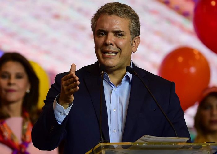 Tổng thống Colombia Ivan Duque đã so sánh người đồng cấp Venezuela Nicolas Maduro với cựu Tổng thống Nam Tư từng bị kết án tội phạm chiến tranh Slobodan Milosevic