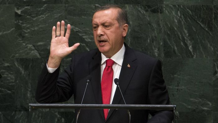 Tổng thống Thổ Nhĩ Kỳ Recep Tayyip Erdogan cho biết, nước này đã hoàn tất công tác chuẩn bị cho việc thiết lập một khu vực an toàn ở miền Bắc Syria, dọc theo đường biên giới của Ankara