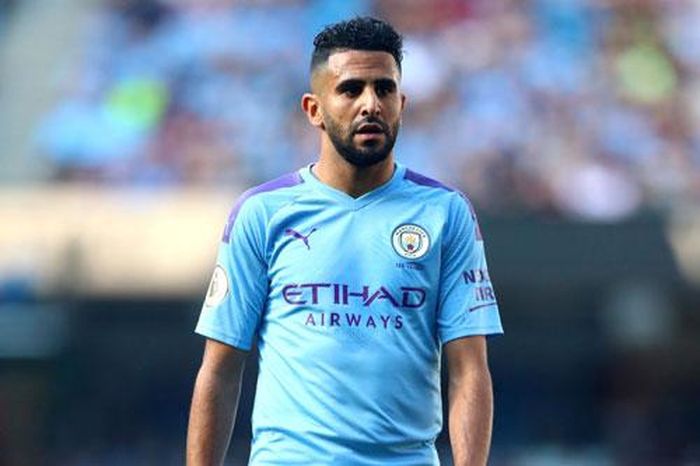 Tiền đạo: Riyad Mahrez (Man City).