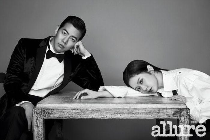 Trong khi đó, tài tử Lee Sang Yoon thủ vai người đồng nghiệp và chồng của Jang Nara. Giữa họ phải đối mặt với vai trò trong công việc và gia đình. Với Jang Nara, đây sẽ là thử thách mới với cô. Nữ diễn viên sở hữu gương mặt trẻ thơ thường gắn bó với hình ảnh tươi vui trong sáng. Gần đây Jang Nara dần chuyển hướng sang những vai diễn có nội tâm phức tạp, đòi hỏi nội lực diễn xuất sâu lắng.