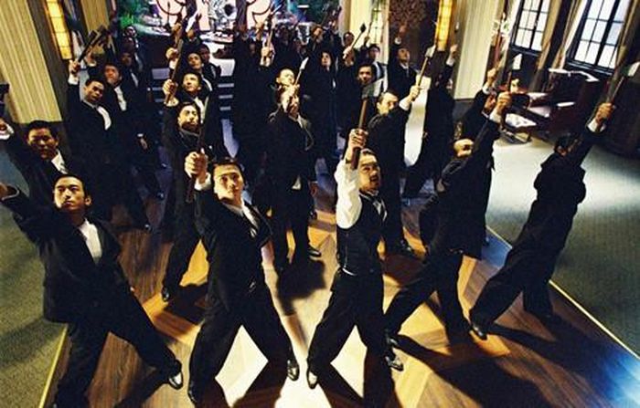 Đảm nhận vai trùm băng Lưỡi búa trong phim Tuyệt đỉnh kungfu.