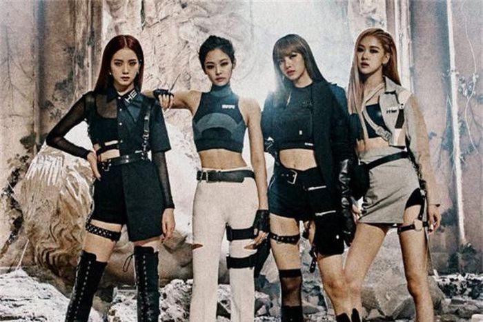 Kỷ lục bán đĩa ngày đầu trên Hanteo hiện tại (đối với các girlgroup) thuộc về BLACKPINK với album "Kill This Love" (78.275 bản).
