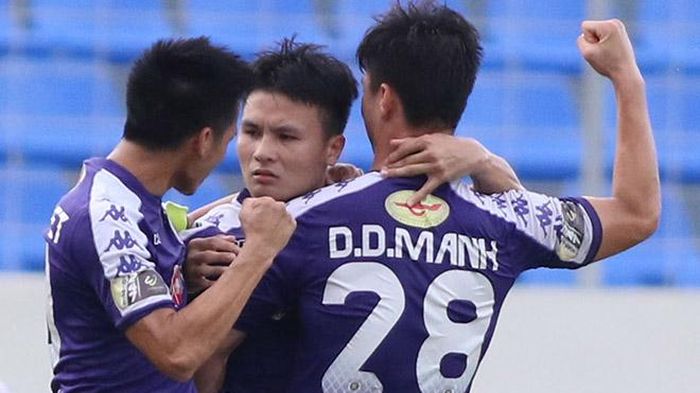 Thành công của Quang Hải và đồng đội ở Hà Nội FC là mơ ước của HAGL hiện tại. Ảnh: VPF